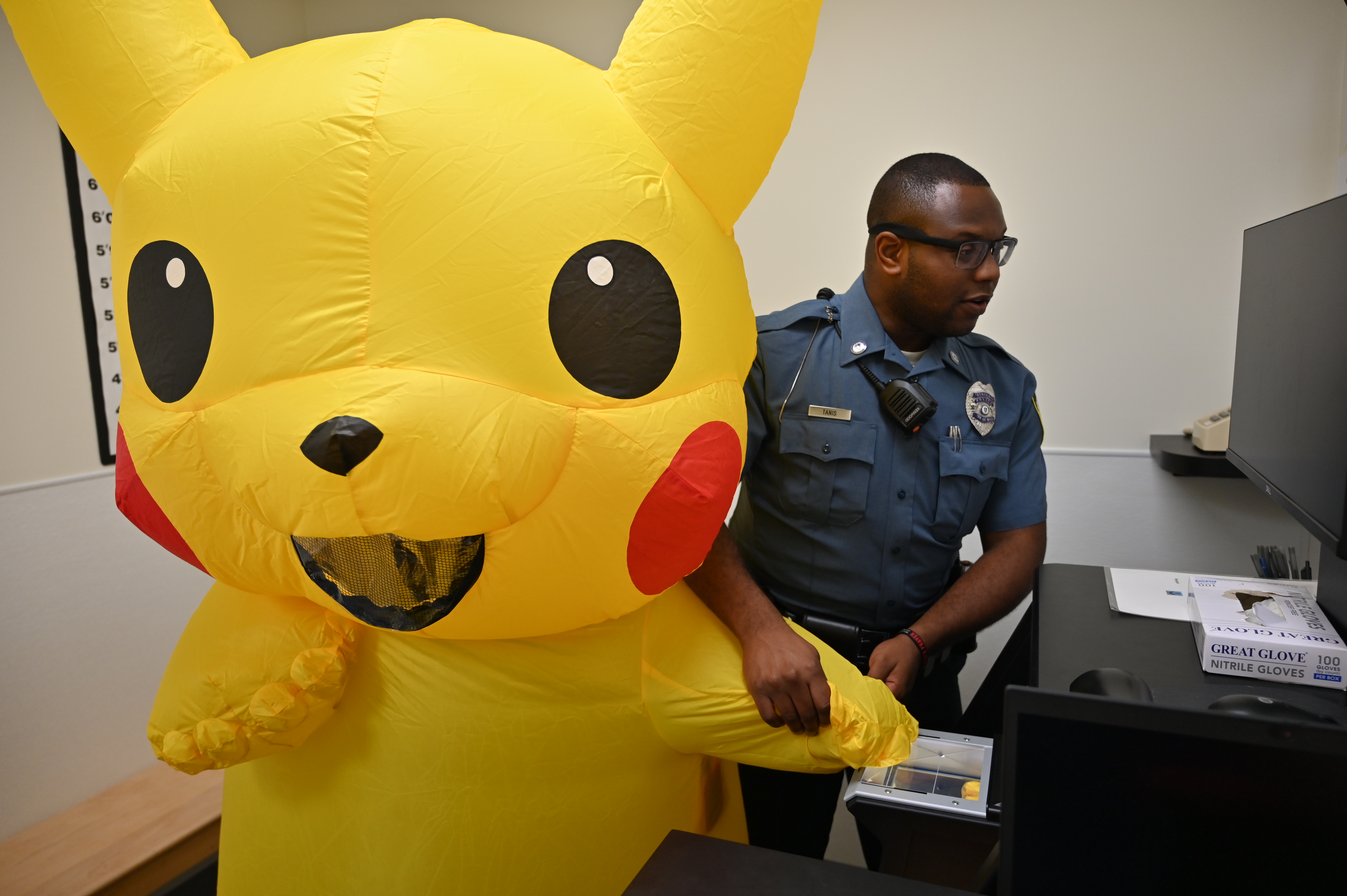 BookingPika1.JPG