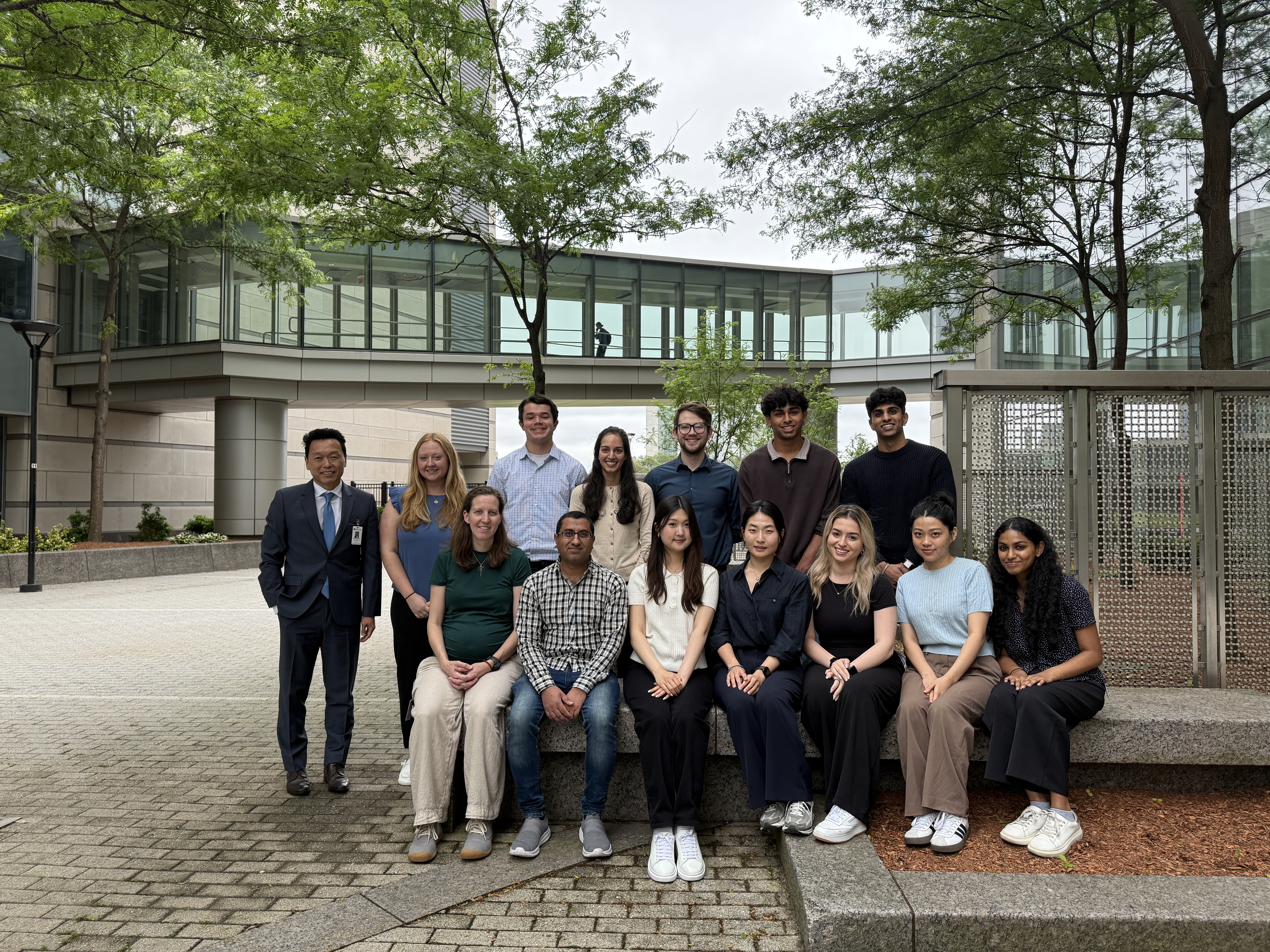 Dr. Kim's Lab Photo 2025-1.JPG