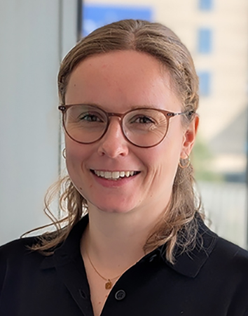 Headshot of Marlies Oomen